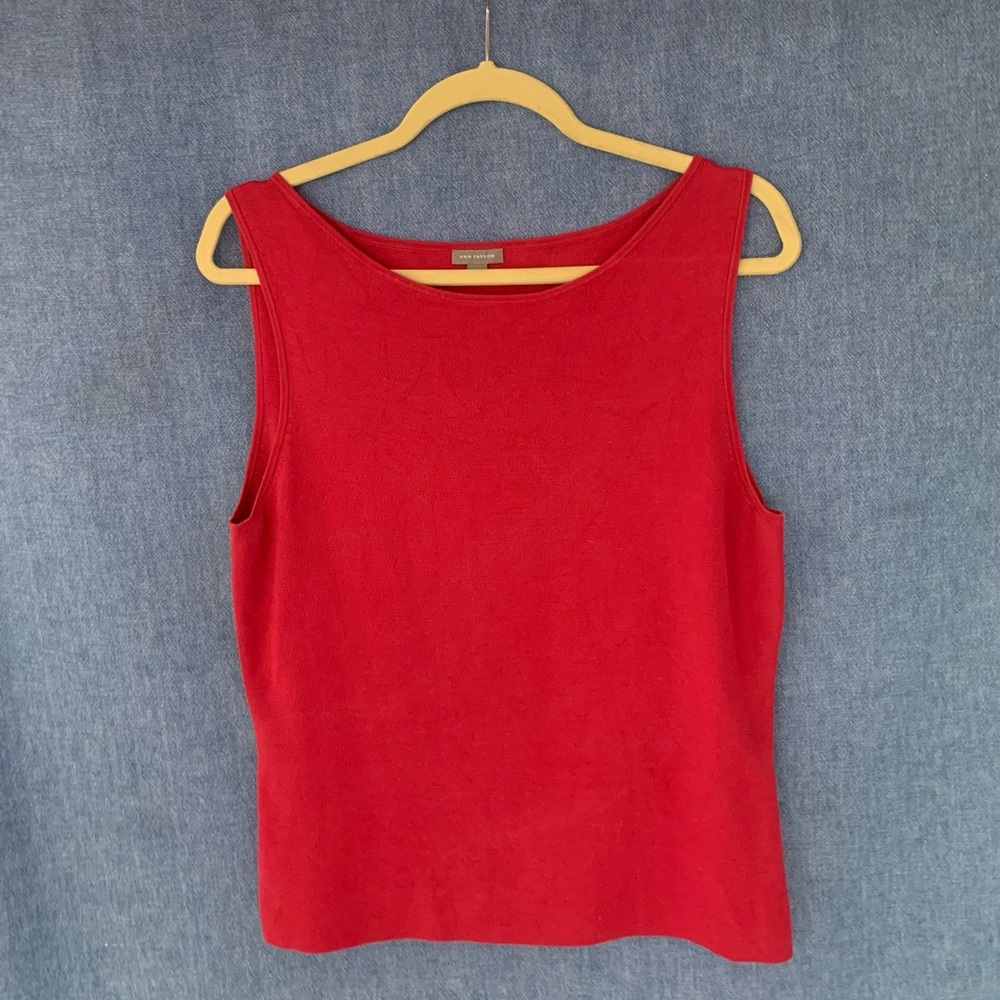 Ann Taylor sleeveless shell.